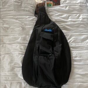 Kavu Classic Black Sling Pack